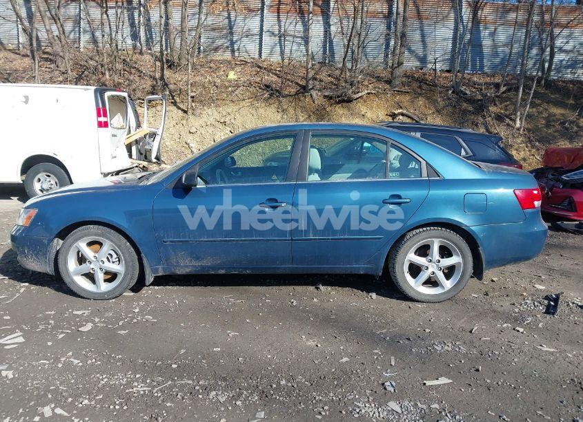Photo 2 of 2007 Hyundai Sonata LIMITED/SE V6 (VIN 5NPEU46F07H181689)
