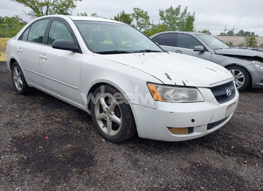 2007 Hyundai Sonata LIMITED/SE V6 (VIN 5NPEU46F07H272140) main photo