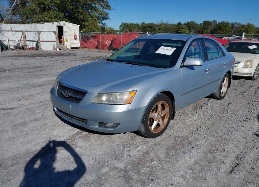 Photo 2 of 2008 Hyundai Sonata LIMITED V6/SE V6 (VIN 5NPEU46F08H399973)