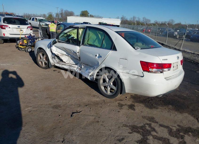 Photo 3 of 2006 Hyundai Sonata GLS V6/LX V6 (VIN 5NPEU46F16H101928)