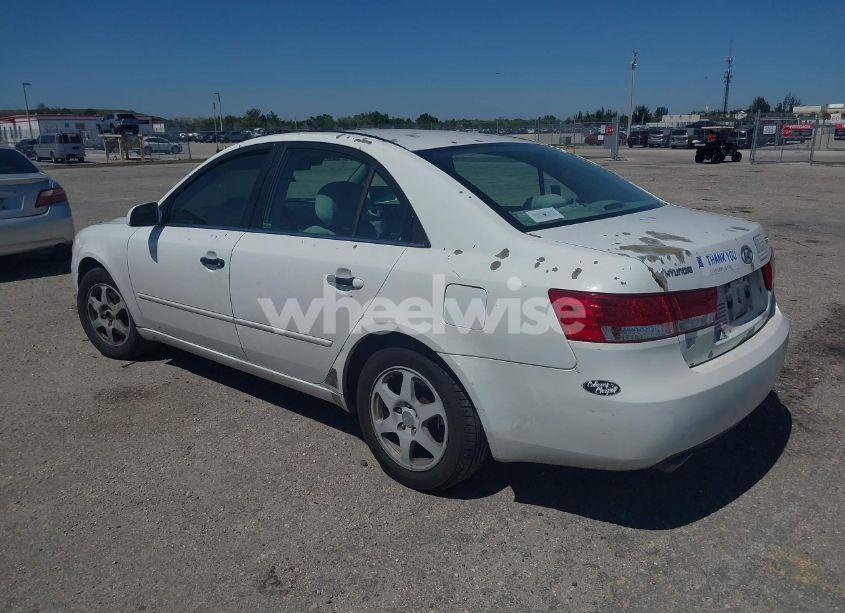 Photo 3 of 2006 Hyundai Sonata GLS V6/LX V6 (VIN 5NPEU46F16H106319)
