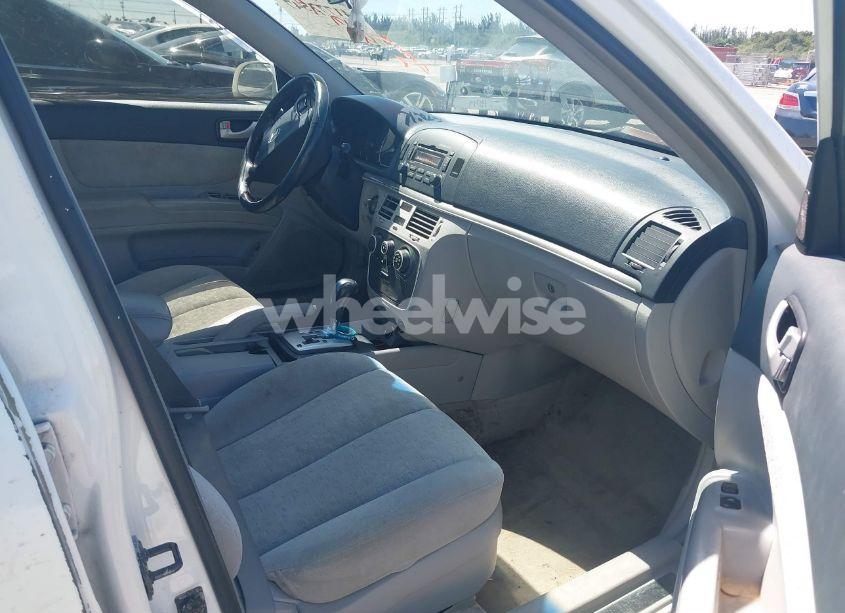 Photo 5 of 2006 Hyundai Sonata GLS V6/LX V6 (VIN 5NPEU46F16H106319)