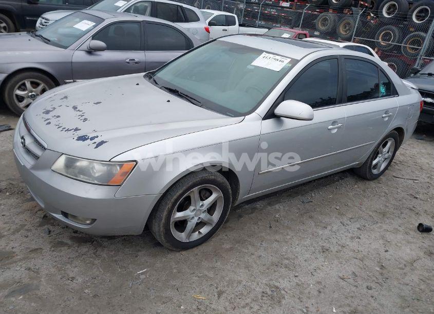 Photo 2 of 2007 Hyundai Sonata LIMITED/SE V6 (VIN 5NPEU46F17H172757)