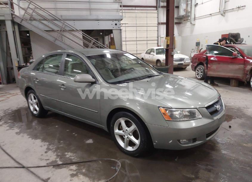 2007 Hyundai Sonata (VIN 5NPEU46F17H218460) main photo