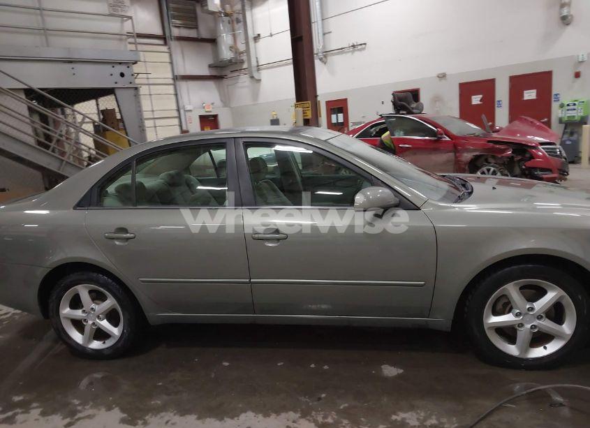 Photo 13 of 2007 Hyundai Sonata (VIN 5NPEU46F17H218460)