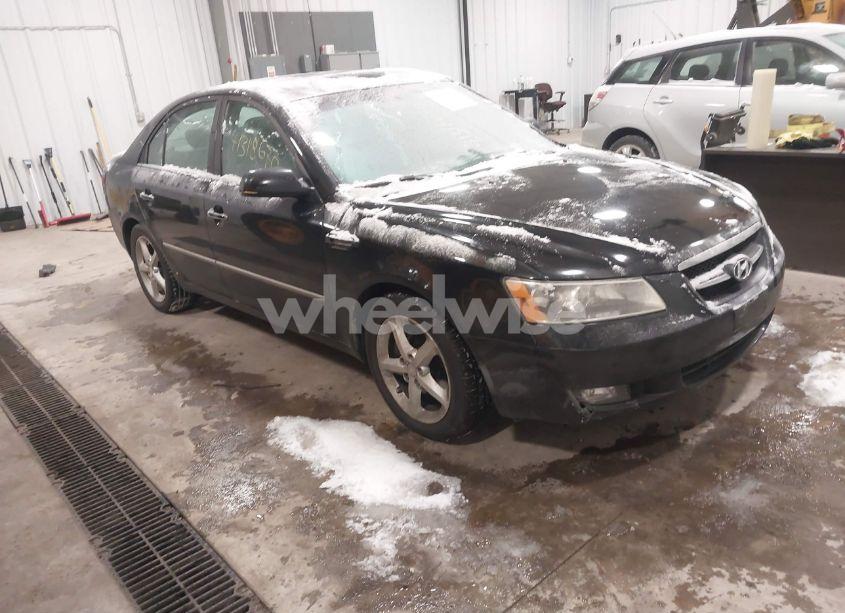 2008 Hyundai Sonata LIMITED V6/SE V6 (VIN 5NPEU46F18H400497) main photo