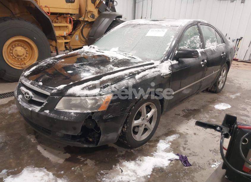 Photo 2 of 2008 Hyundai Sonata LIMITED V6/SE V6 (VIN 5NPEU46F18H400497)