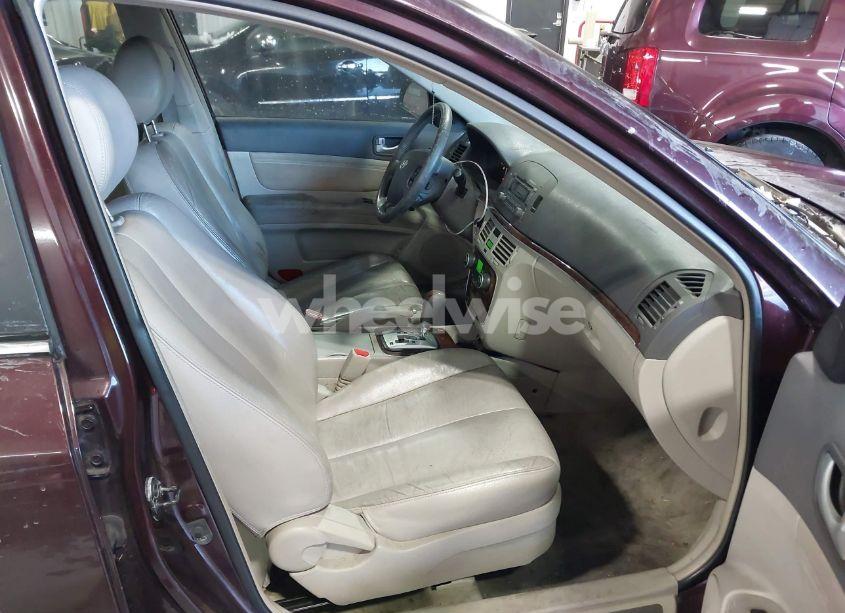 Photo 5 of 2006 Hyundai Sonata GLS V6/LX V6 (VIN 5NPEU46F26H023336)