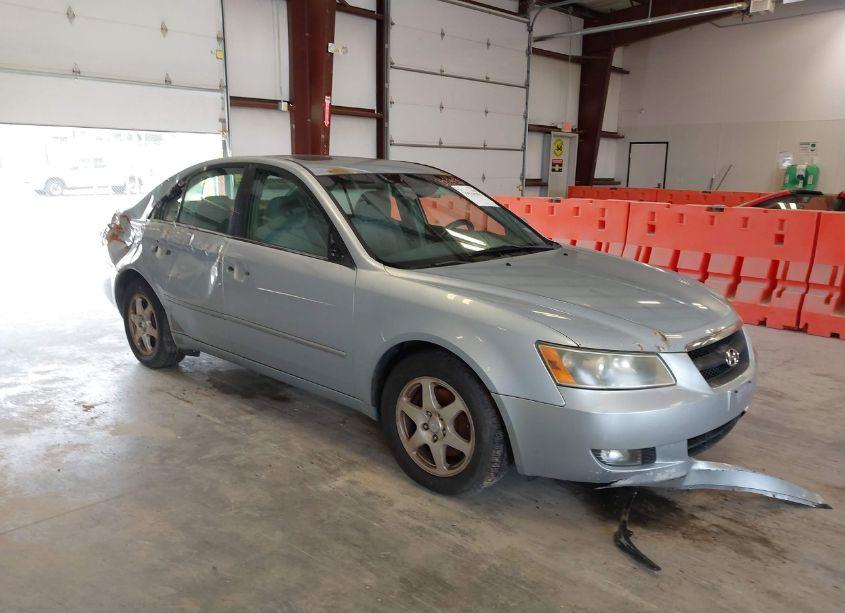 2007 Hyundai Sonata LIMITED/SE V6 (VIN 5NPEU46F27H171598) main photo