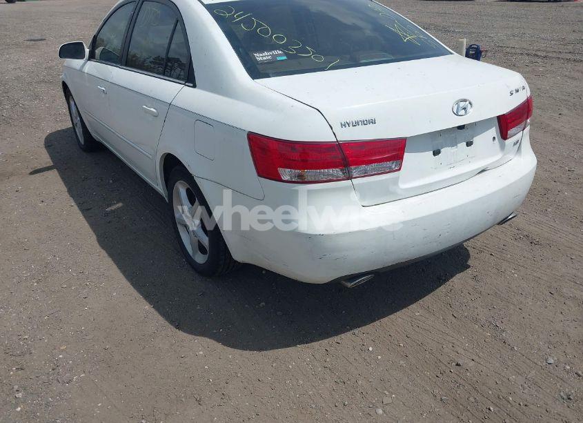 Photo 6 of 2007 Hyundai Sonata LIMITED/SE V6 (VIN 5NPEU46F27H212697)