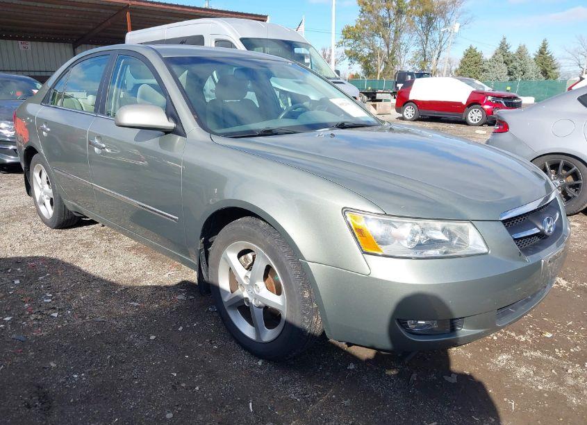 2008 Hyundai Sonata LIMITED V6/SE V6 (VIN 5NPEU46F28H317614) main photo
