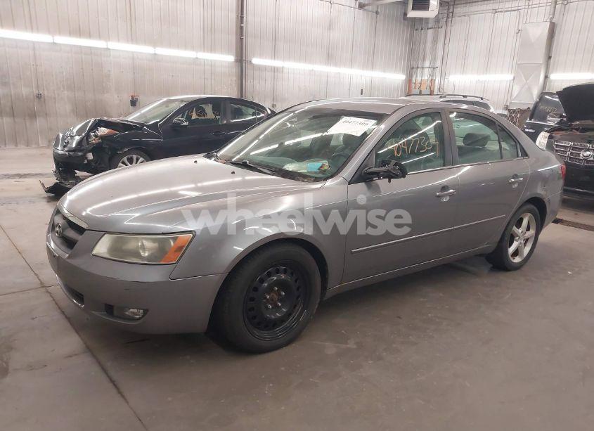 Photo 2 of 2006 Hyundai Sonata GLS V6/LX V6 (VIN 5NPEU46F36H051744)