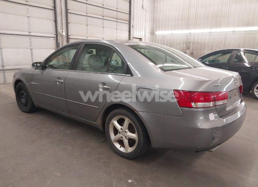 Photo 3 of 2006 Hyundai Sonata GLS V6/LX V6 (VIN 5NPEU46F36H051744)