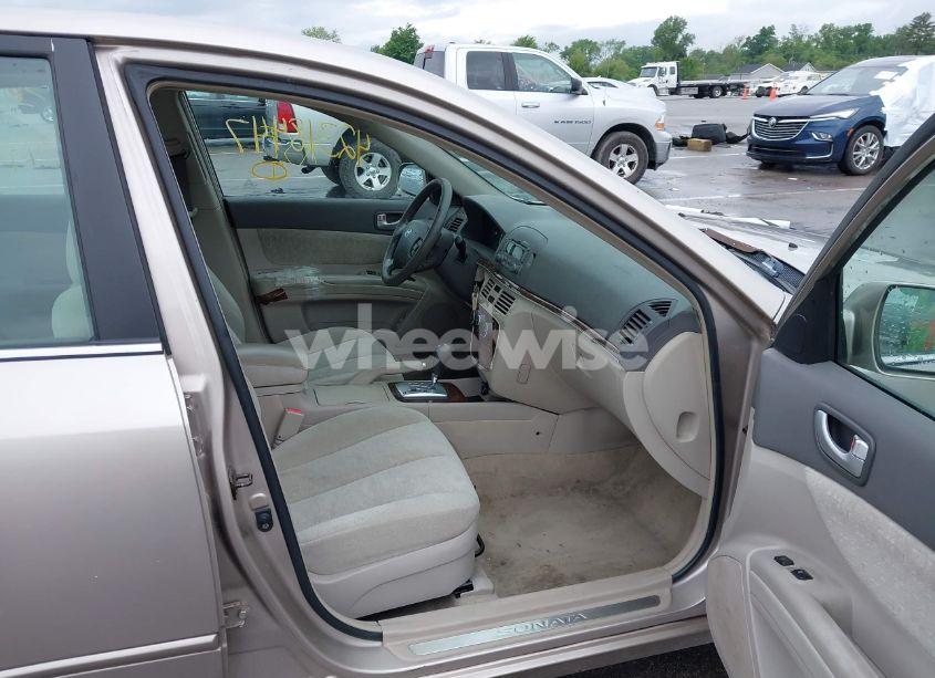 Photo 5 of 2006 Hyundai Sonata GLS V6/LX V6 (VIN 5NPEU46F36H144201)