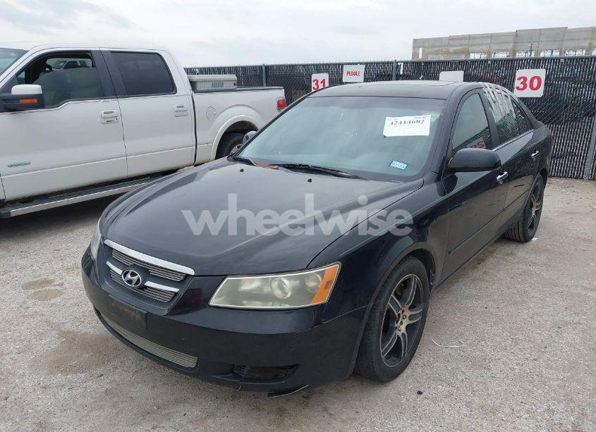 Photo 2 of 2007 Hyundai Sonata LIMITED/SE V6 (VIN 5NPEU46F47H194283)