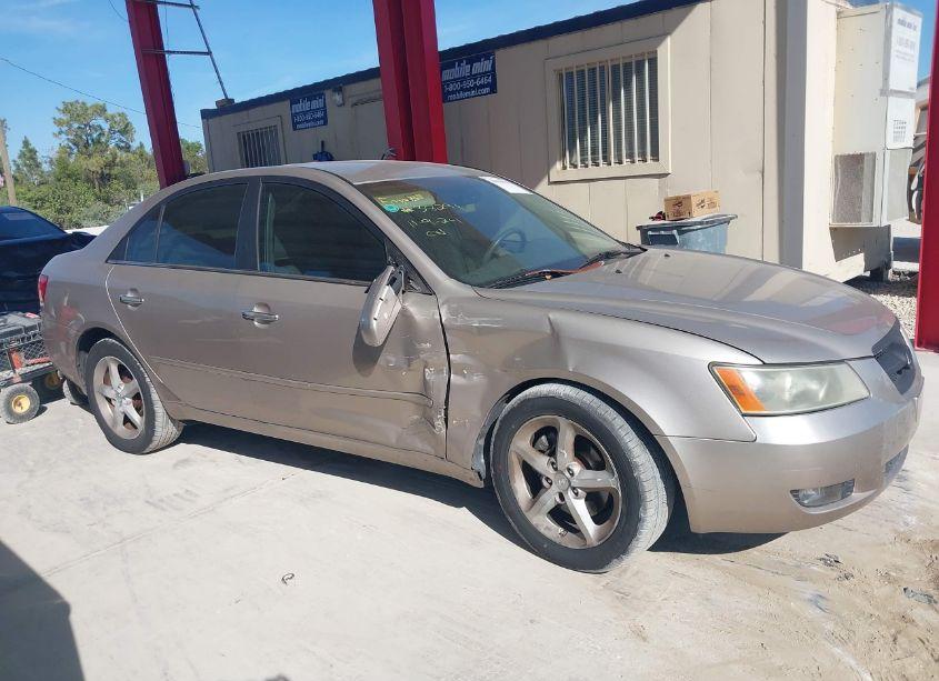 Photo 13 of 2007 Hyundai Sonata LIMITED/SE V6 (VIN 5NPEU46F47H246642)