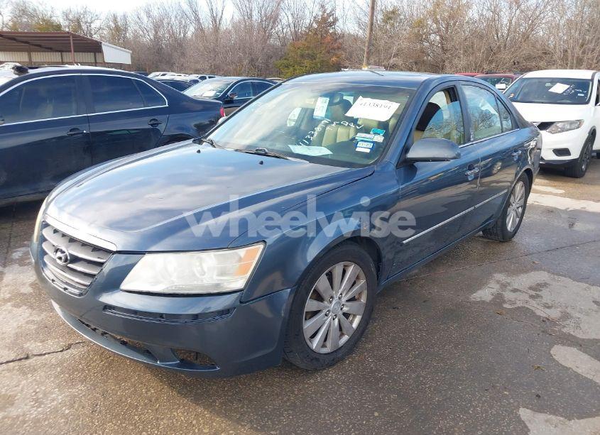 Photo 2 of 2009 Hyundai Sonata LIMITED V6 (VIN 5NPEU46F49H469962)