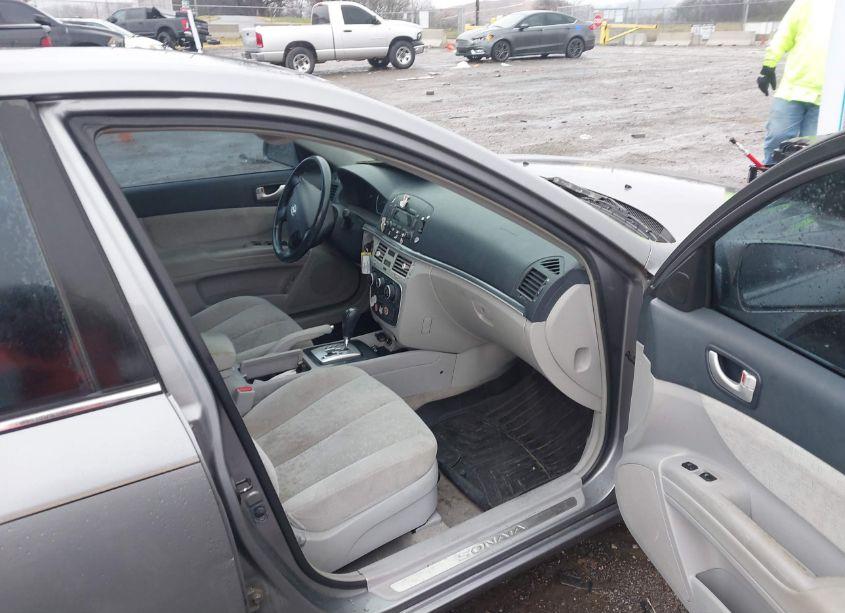 Photo 5 of 2006 Hyundai Sonata GLS V6/LX V6 (VIN 5NPEU46F56H021323)