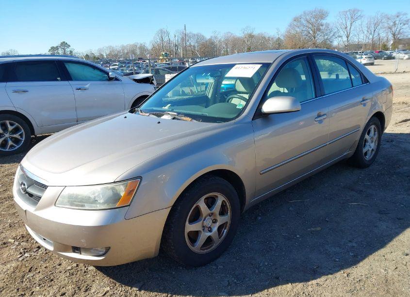 Photo 2 of 2006 Hyundai Sonata GLS V6/LX V6 (VIN 5NPEU46F56H048053)