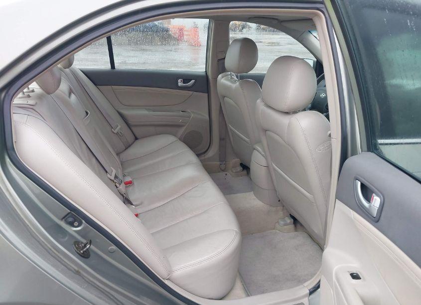 Photo 8 of 2007 Hyundai Sonata LIMITED/SE V6 (VIN 5NPEU46F57H192784)