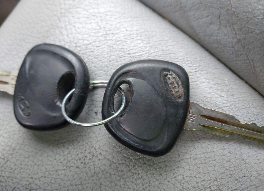 Photo 11 of 2006 Hyundai Sonata GLS V6/LX V6 (VIN 5NPEU46F66H028653)