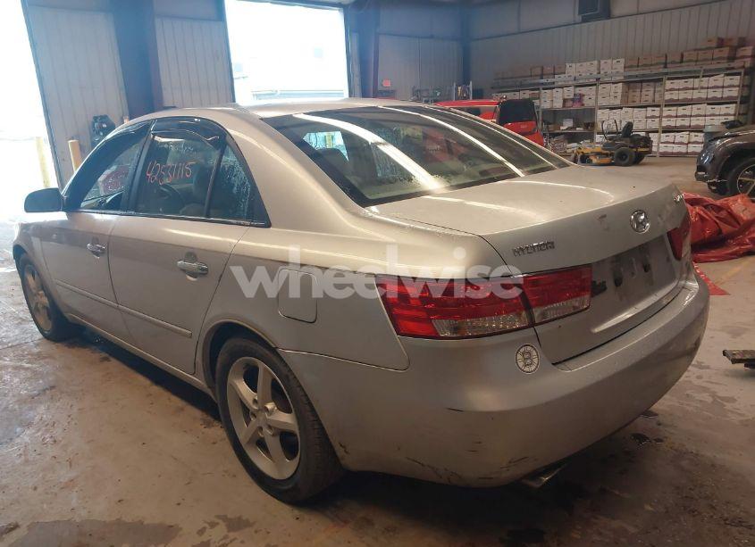 Photo 3 of 2006 Hyundai Sonata GLS V6/LX V6 (VIN 5NPEU46F66H066867)