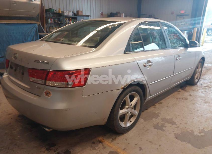 Photo 4 of 2006 Hyundai Sonata GLS V6/LX V6 (VIN 5NPEU46F66H066867)