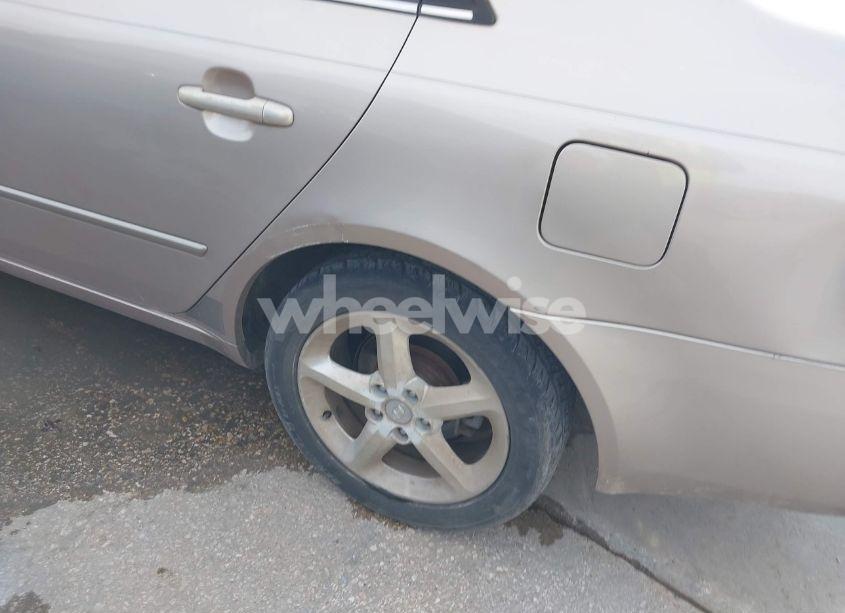 Photo 12 of 2006 Hyundai Sonata GLS V6/LX V6 (VIN 5NPEU46F66H111130)