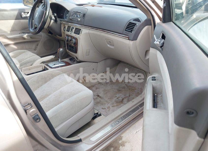 Photo 5 of 2006 Hyundai Sonata GLS V6/LX V6 (VIN 5NPEU46F66H111130)