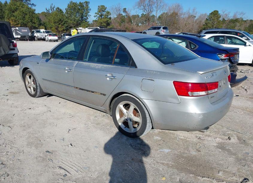 Photo 3 of 2007 Hyundai Sonata LIMITED/SE V6 (VIN 5NPEU46F67H236601)
