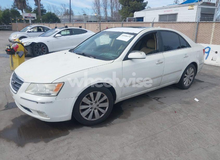 Photo 2 of 2009 Hyundai Sonata LIMITED V6 (VIN 5NPEU46F69H452757)