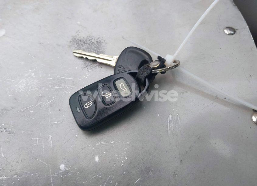 Photo 11 of 2006 Hyundai Sonata GLS V6/LX V6 (VIN 5NPEU46F76H015328)