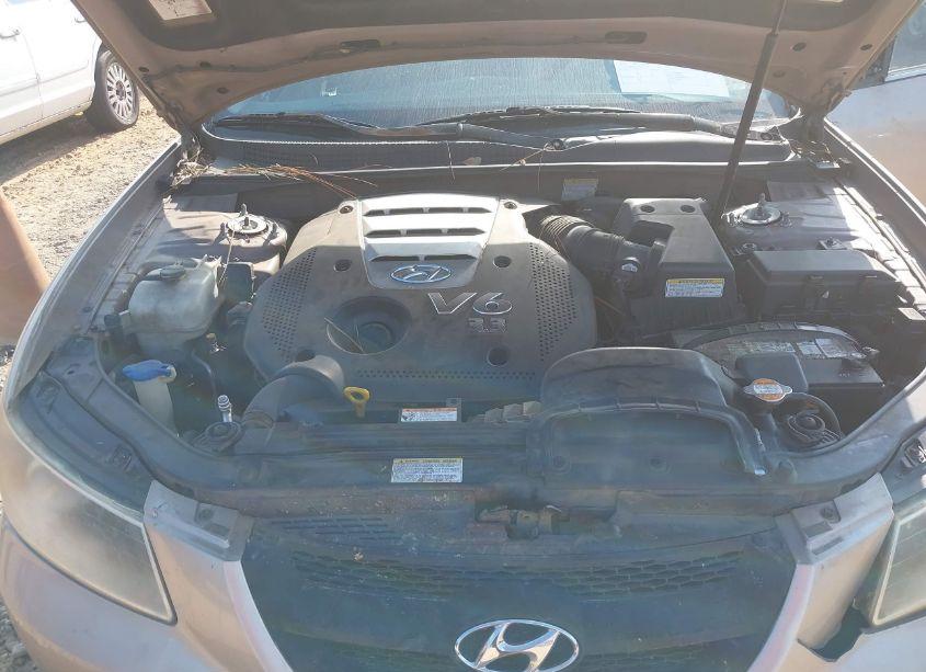 Photo 10 of 2006 Hyundai Sonata GLS V6/LX V6 (VIN 5NPEU46F76H015510)