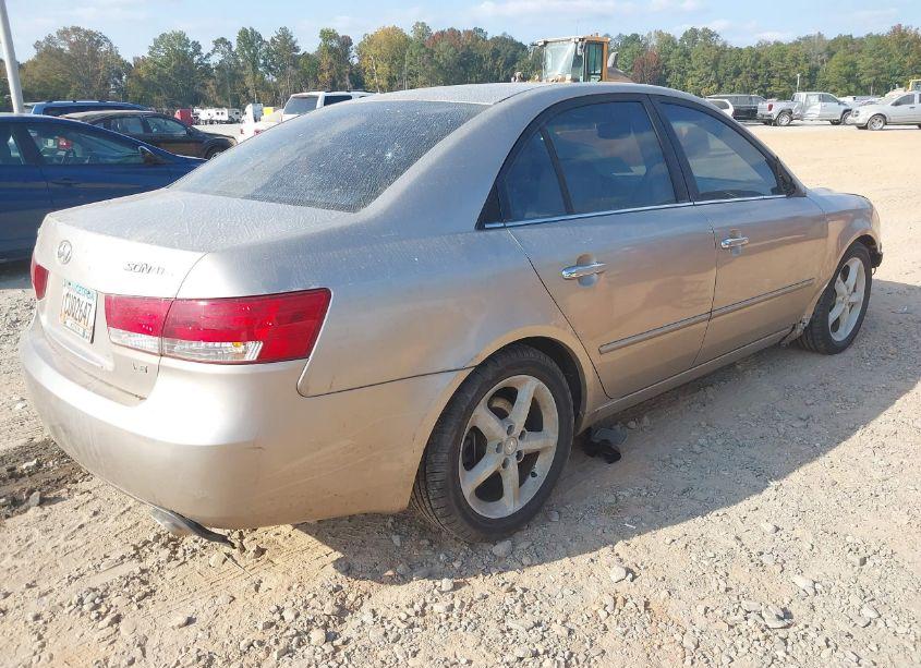 Photo 4 of 2006 Hyundai Sonata GLS V6/LX V6 (VIN 5NPEU46F76H015510)