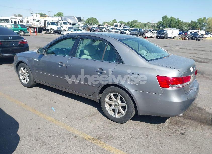 Photo 3 of 2006 Hyundai Sonata GLS V6/LX V6 (VIN 5NPEU46F76H017743)