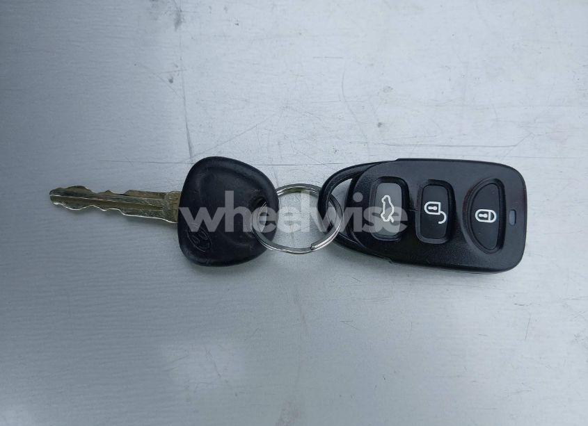 Photo 11 of 2006 Hyundai Sonata GLS V6/LX V6 (VIN 5NPEU46F76H043324)