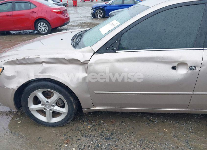 Photo 6 of 2006 Hyundai Sonata GLS V6/LX V6 (VIN 5NPEU46F76H050208)