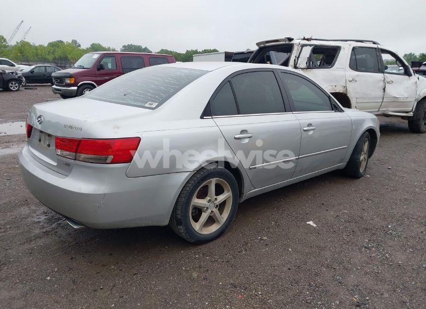 Photo 4 of 2007 Hyundai Sonata SE/LIMITED (VIN 5NPEU46F77H209567)