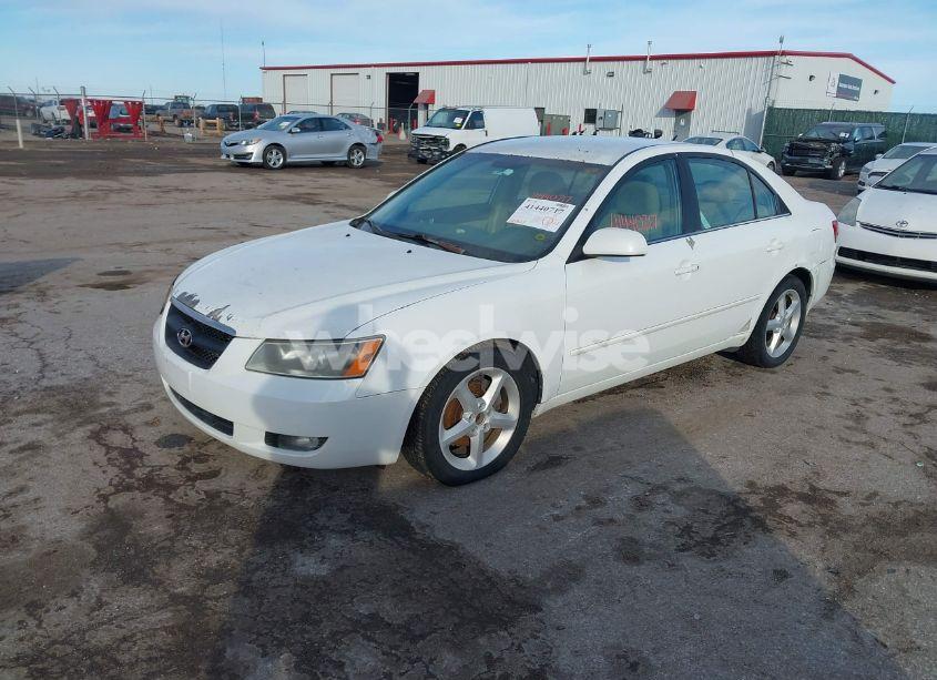 Photo 2 of 2007 Hyundai Sonata LIMITED/SE V6 (VIN 5NPEU46F77H213036)