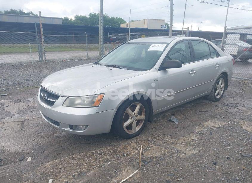 Photo 2 of 2007 Hyundai Sonata LIMITED/SE V6 (VIN 5NPEU46F87H260205)