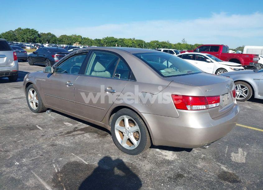 Photo 3 of 2006 Hyundai Sonata GLS V6/LX V6 (VIN 5NPEU46F96H002516)