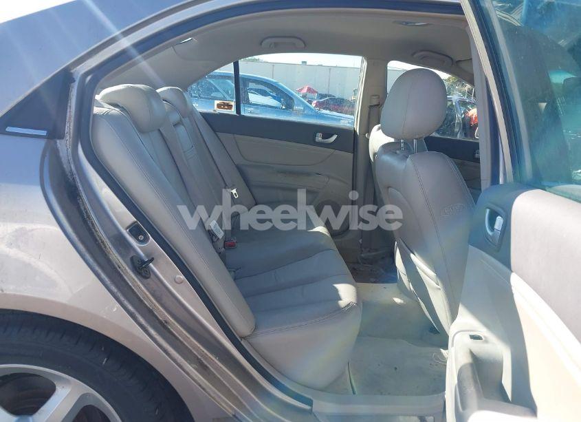 Photo 8 of 2006 Hyundai Sonata GLS V6/LX V6 (VIN 5NPEU46F96H002516)