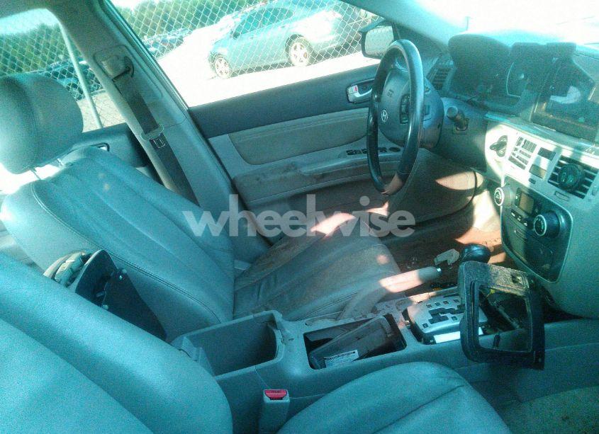 Photo 5 of 2006 Hyundai Sonata GLS V6/LX V6 (VIN 5NPEU46F96H066782)