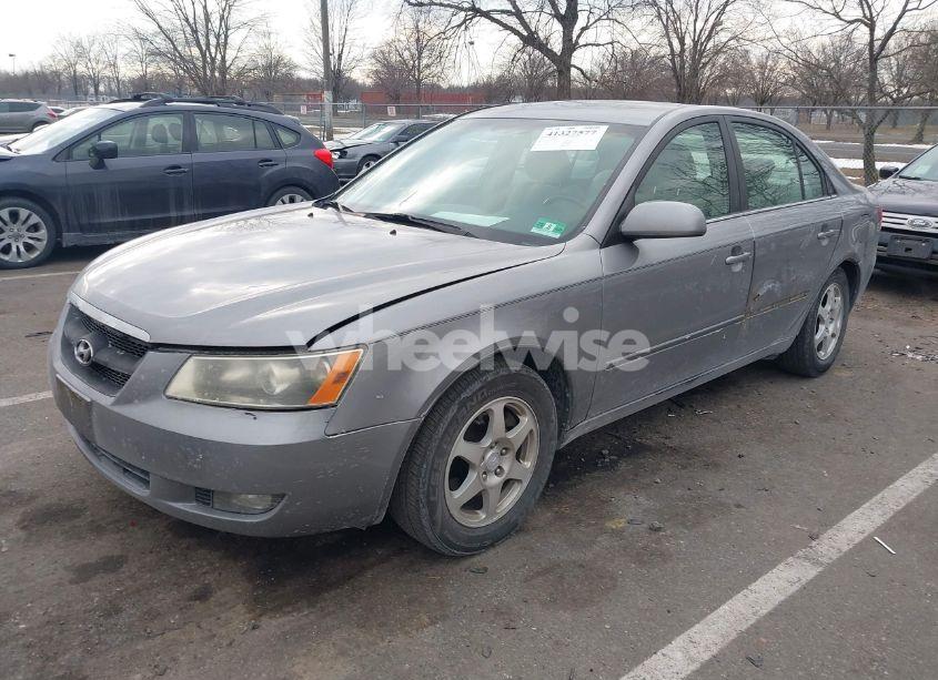 Photo 2 of 2006 Hyundai Sonata GLS V6/LX V6 (VIN 5NPEU46F96H115561)
