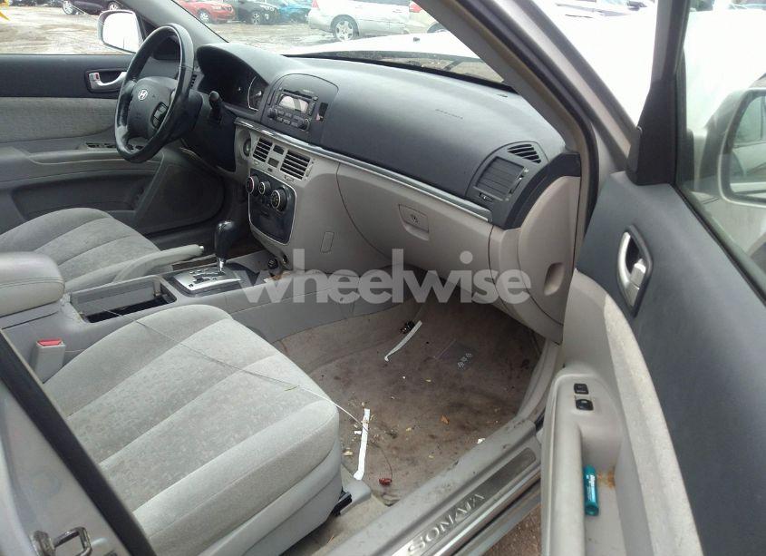 Photo 5 of 2006 Hyundai Sonata LX V6/GLS V6 (VIN 5NPEU46F96H117522)