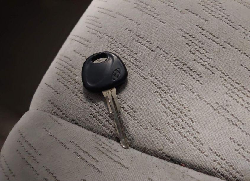 Photo 11 of 2006 Hyundai Sonata GLS V6/LX V6 (VIN 5NPEU46FX6H084482)