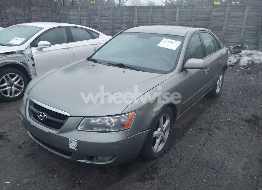 Photo 2 of 2007 Hyundai Sonata LIMITED/SE V6 (VIN 5NPEU46FX7H185684)