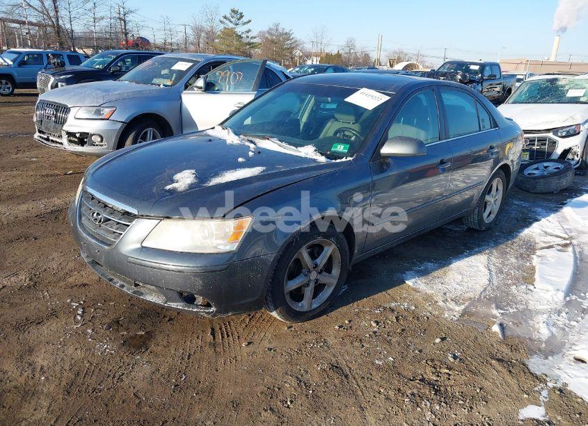 Photo 2 of 2009 Hyundai Sonata SE V6 (VIN 5NPEU46FX9H434911)