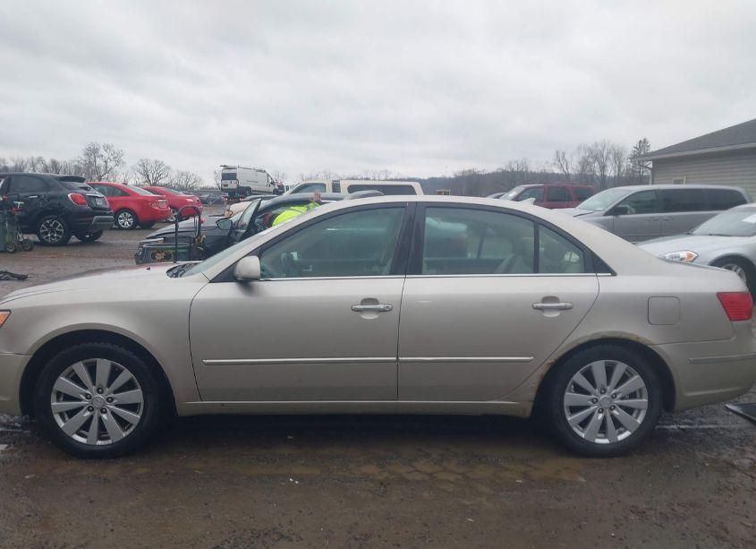 Photo 14 of 2010 Hyundai Sonata LIMITED (VIN 5NPEU4AC1AH615381)