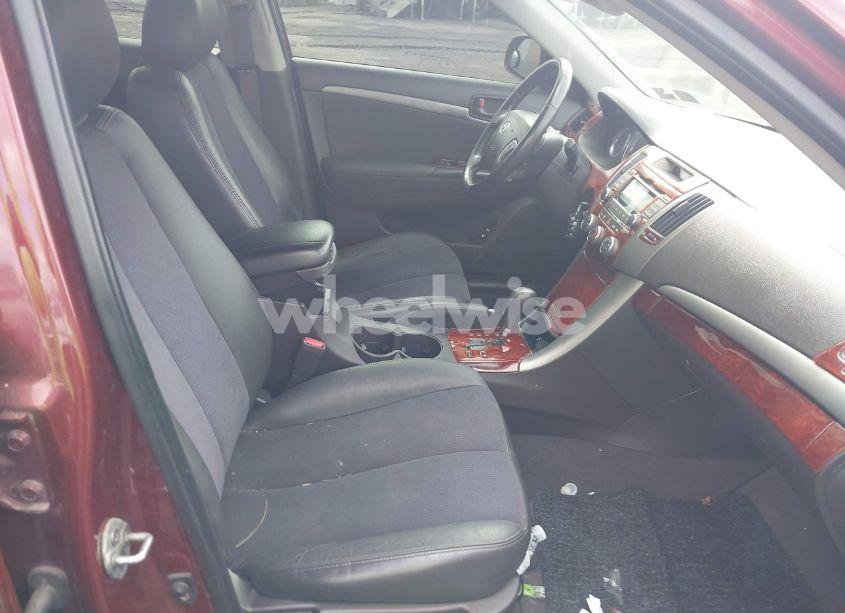 Photo 5 of 2010 Hyundai Sonata SE V6 (VIN 5NPEU4AF2AH598715)